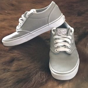 LIKE NEW GREY VANS